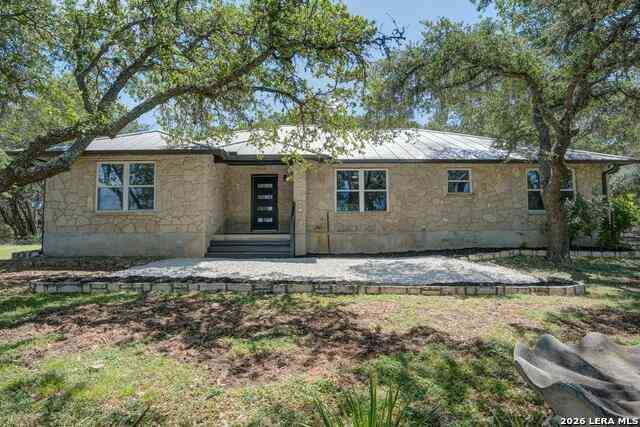 Homes For Sale - 310 Remington Dr<br/> Kendall County, Bergheim, TX 78004