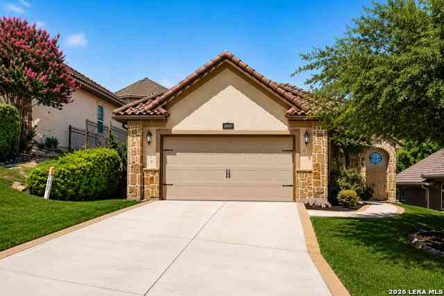 Homes For Sale - 18907 Alpine Run<br/> Bexar County, San Antonio, TX 78255