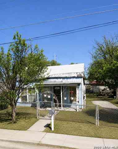 Homes For Sale - 3017 Marcella Ave<br/> Webb County, Laredo, TX 78040