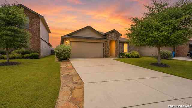 Homes For Sale - 2122 Silver Maple<br/> New Braunfels, TX 78130