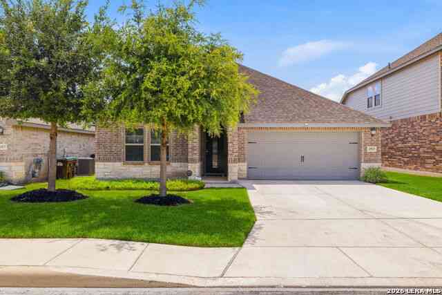 Homes For Sale - 1923 Aleus Ln<br/> Bexar County, San Antonio, TX 78245