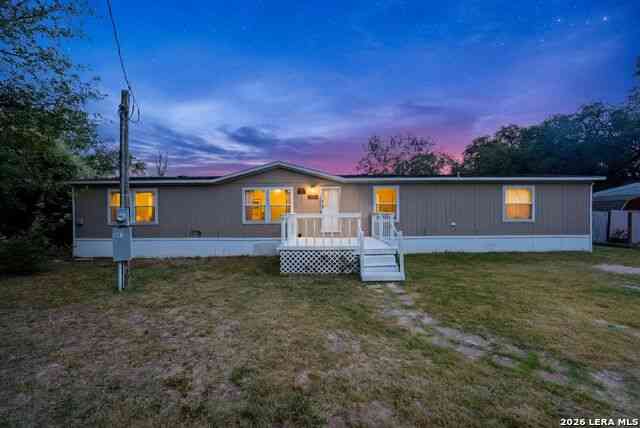 Mobile Home For Sale - 3907 Anaqua Dr<br/> Elmendorf, TX 78112