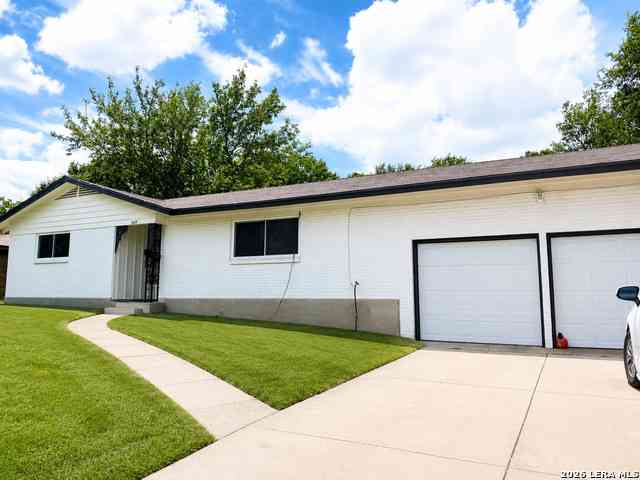 Homes For Sale - 3611 Larkhill<br/> Bexar County, San Antonio, TX 78228