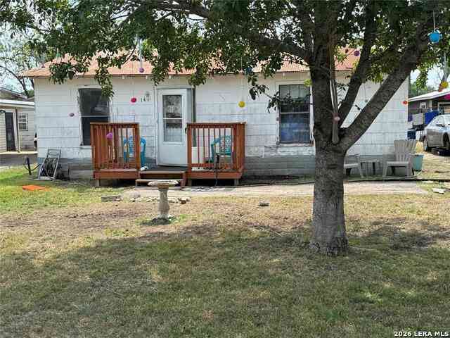 Homes For Sale - 145 N Kowald Ln<br/> New Braunfels, TX 78130