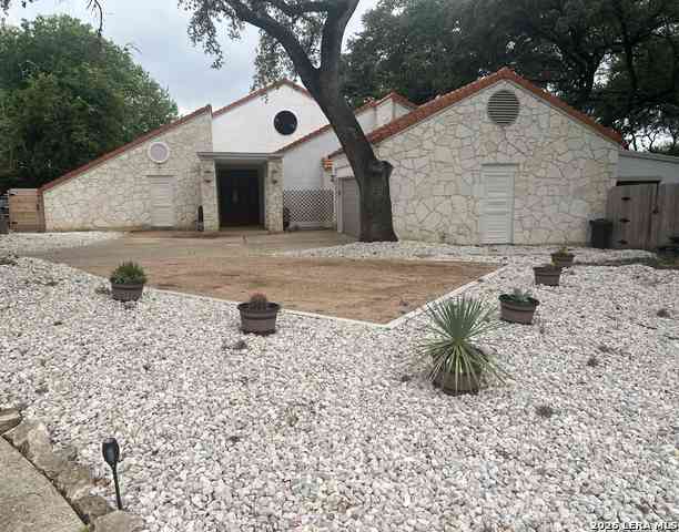 Homes For Sale - 3915 Hunters Crest St<br/> Bexar County, San Antonio, TX 78230