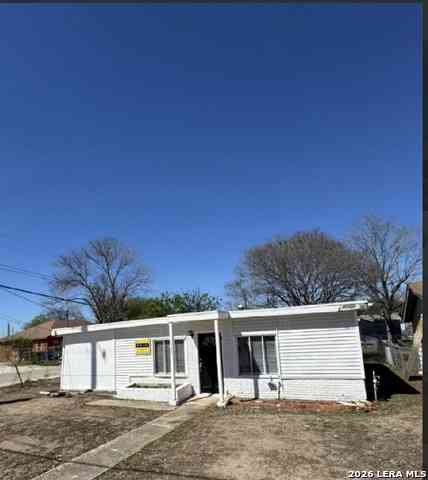 Homes For Sale - 235 Gillette Blvd<br/> Bexar County, San Antonio, TX 78221