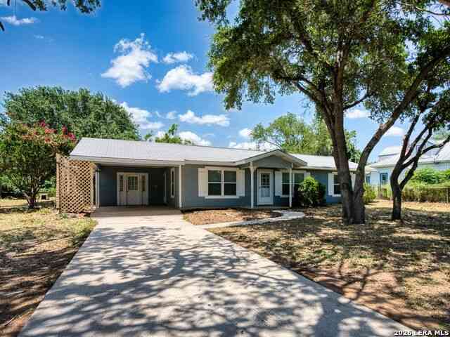 Homes For Sale - 14923 Adams Street<br/> Atascosa County, Lytle, TX 78052