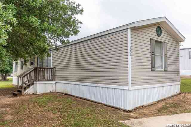 Mobile Home For Sale - 101 Coconut Palm<br/> Bexar County, Schertz, TX 78154