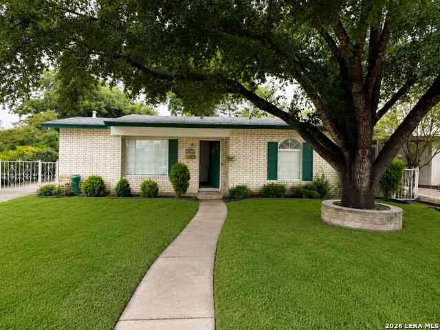 Homes For Sale - 663 Aurora Ave<br/> Bexar County, San Antonio, TX 78228