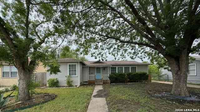 Homes For Sale - 2626 W Huisache Ave<br/> Bexar County, San Antonio, TX 78228