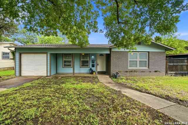 Homes For Sale - 635 Olney Dr<br/> Bexar County, San Antonio, TX 78209