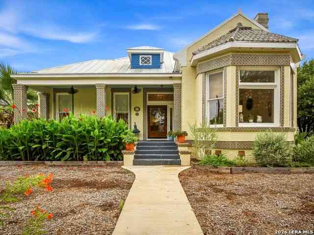 Homes For Sale - 302 Lavaca Street<br/> Bexar County, San Antonio, TX 78210