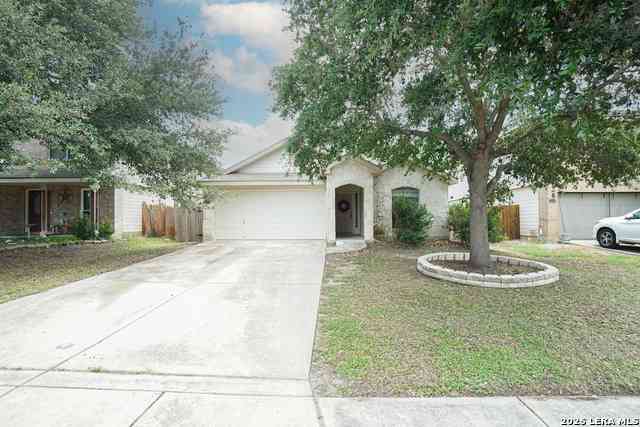 Homes For Sale - 9045 Clearwood Path<br/> Bexar County, Universal City, TX 78148