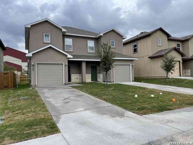 Townhouse For Sale - 115 Peruna<br/> Burnet County, Marble Falls, TX 78654