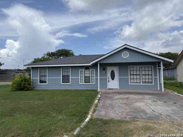 Homes For Sale - 108 Marilyn Dr<br/> San Patricio County, Gregory, TX 78359
