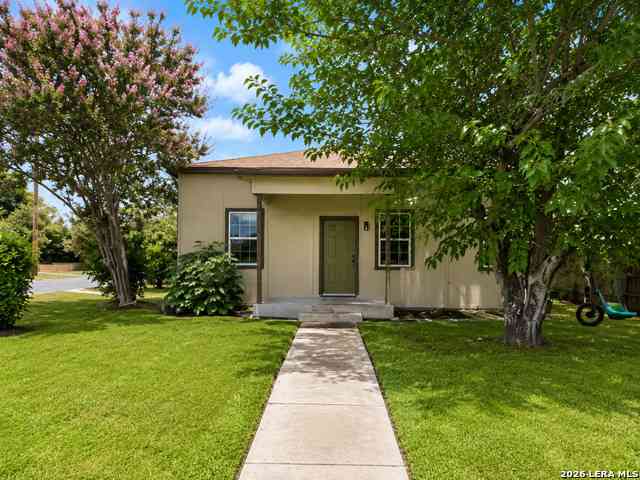 Homes For Sale - 554 Essex St<br/> Bexar County, San Antonio, TX 78210
