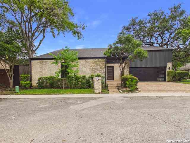 Homes For Sale - 11906 Rainwood Cv<br/> Bexar County, San Antonio, TX 78213