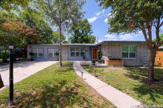 Homes For Sale - 651 Shadywood<br/> Bexar County, San Antonio, TX 78216