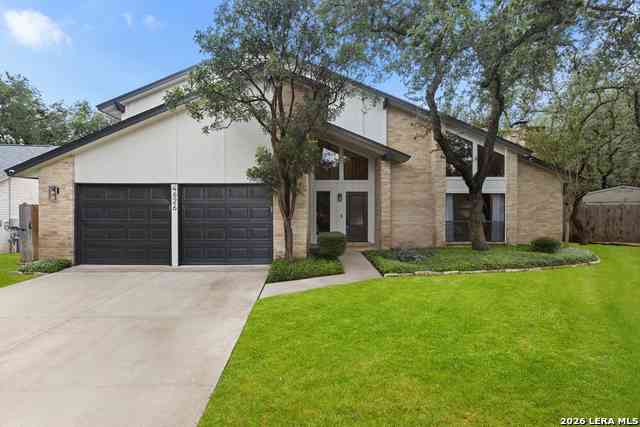 Homes For Sale - 4626 Spotted Oak Woods<br/> Bexar County, San Antonio, TX 78249