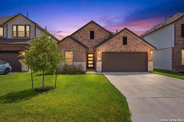 Homes For Sale - 2588 Gideon Ln<br/> New Braunfels, TX 78130