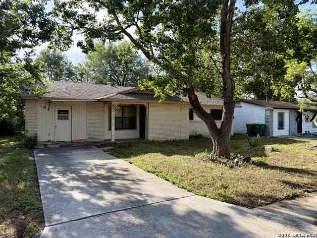 Homes For Sale - 218 Brenda Dr<br/> Converse, TX 78109