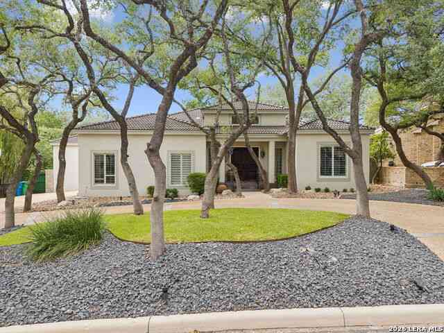 Homes For Sale - 17 Westelm Cir<br/> San Antonio, TX 78230