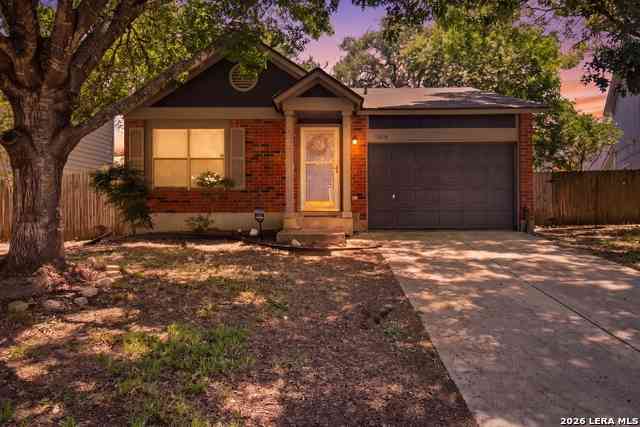 Homes For Sale - 13014 Cavern Park Dr<br/> San Antonio, TX 78249