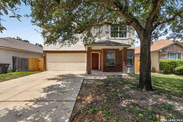 Homes For Sale - 8807 Laguna Fls<br/> San Antonio, TX 78251