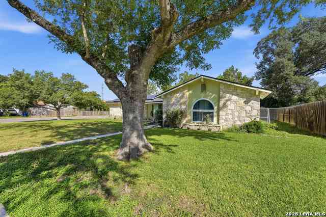 Homes For Sale - 5703 Creekwood Street<br/> San Antonio, TX 78233