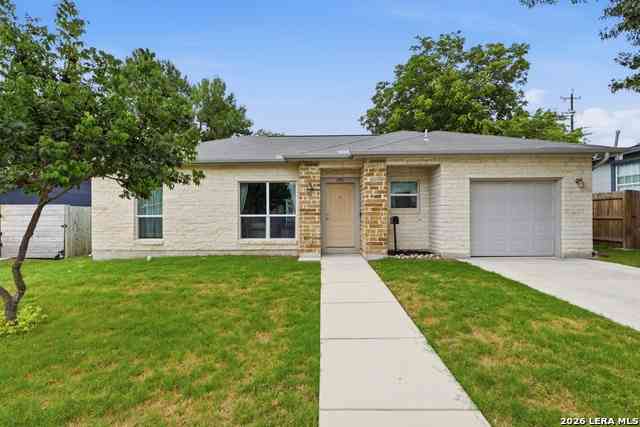 Homes For Sale - 250 Englewood Dr<br/> San Antonio, TX 78213