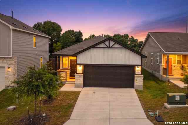 Homes For Sale - 247 Kinsley Way<br/> New Braunfels, TX 78130