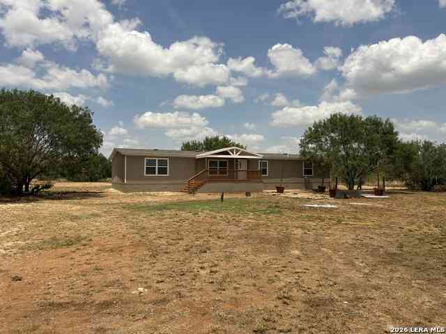 Mobile Home For Sale - 8960 W Fm 140<br/> Atascosa County, Charlotte, TX 78011