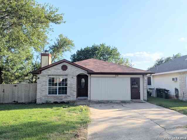 Homes For Sale - 808 Lago Vista St<br/> Hays County, San Marcos, TX 78666