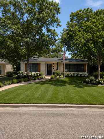 Homes For Sale - 307 Tanglewood<br/> San Antonio, TX 78216