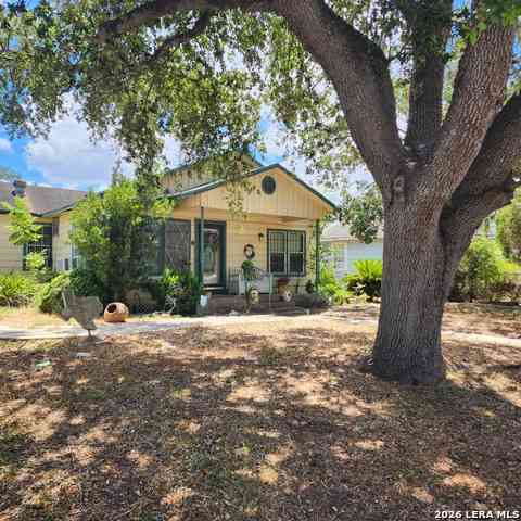 Homes For Sale - 718 E Avenue E<br/> Nueces County, Robstown, TX 78380
