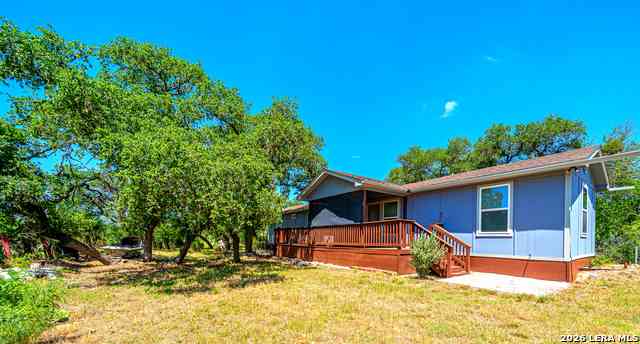 Mobile Home For Sale - 8579 Whartons Dock<br/> Bandera, TX 78003