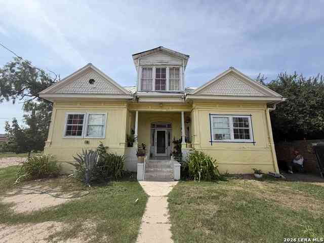 Homes For Sale - 227 Ford St<br/> Maverick County, Eagle Pass, TX 78852