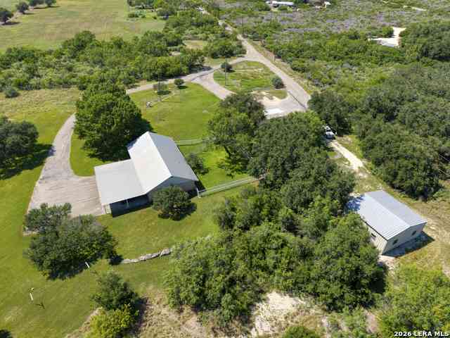 Homes For Sale - 433 Mills Ln<br/> Uvalde, TX 78801