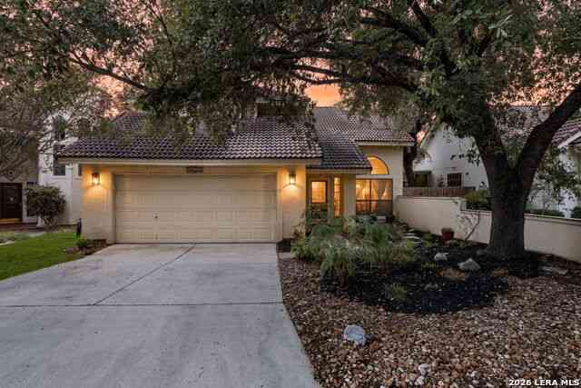 Homes For Sale - 2650 Chestnut Bnd<br/> San Antonio, TX 78232