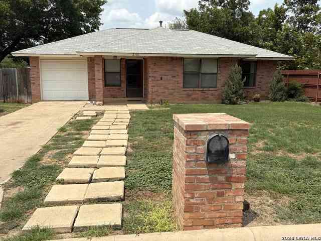 Homes For Sale - 2110 21st<br/> Hondo, TX 78861