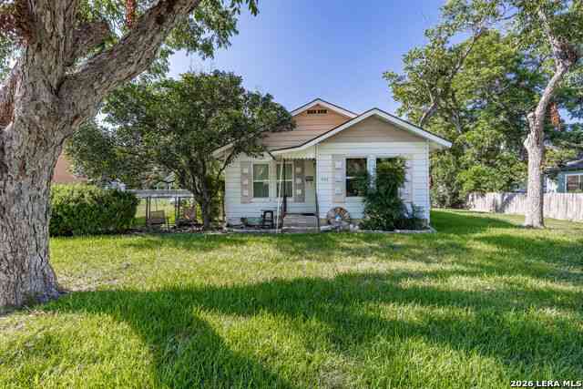 Homes For Sale - 963 Bismark<br/> Seguin, TX 78155