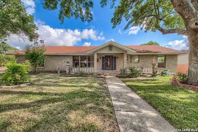 Homes For Sale - 111 Shadywood Ln<br/> Bexar County, San Antonio, TX 78216