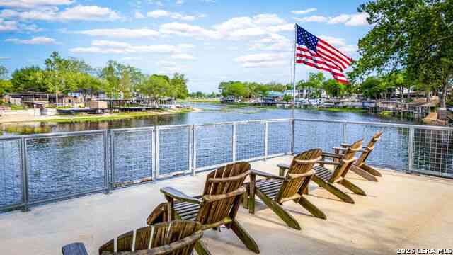 Homes For Sale - 425 Terminal Loop Rd<br/> McQueeney, TX 78123