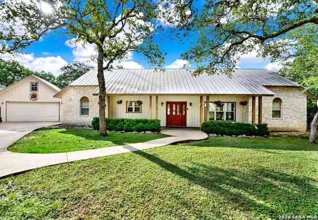 Homes For Sale - 181 Settlers Cir<br/> Bandera, TX 78003