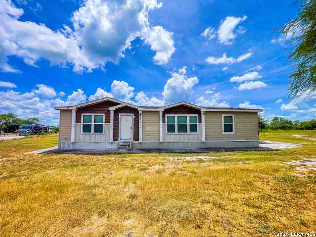 Mobile Home For Sale - 2161 Fm 888<br/> Beeville, TX 78102