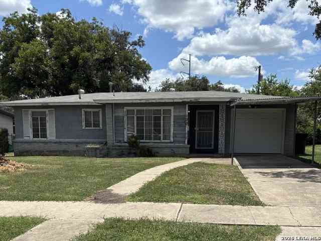 Homes For Sale - 130 Locknere Ln<br/> San Antonio, TX 78213