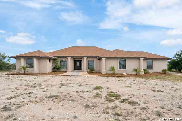 Homes For Sale - 159 W Skyview<br/> Val Verde County, Del Rio, TX 78840
