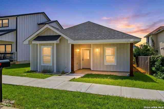 Homes For Sale - 133 Lark Hill Rd<br/> Floresville, TX 78114