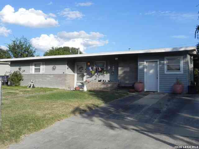 Homes For Sale - 134 Dumont Dr<br/> San Antonio, TX 78227