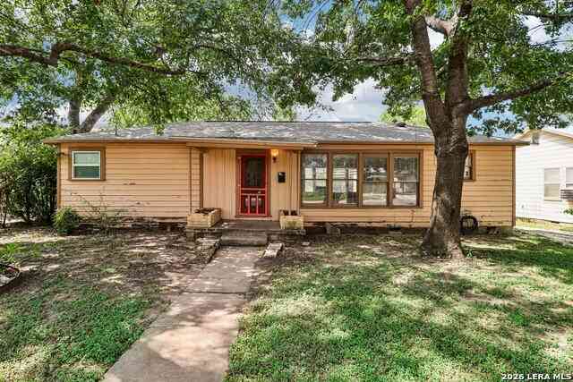 Homes For Sale - 570 Marquette Dr<br/> San Antonio, TX 78228